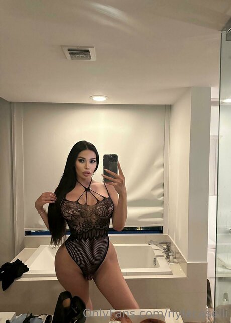 Nylajade star sexy pics