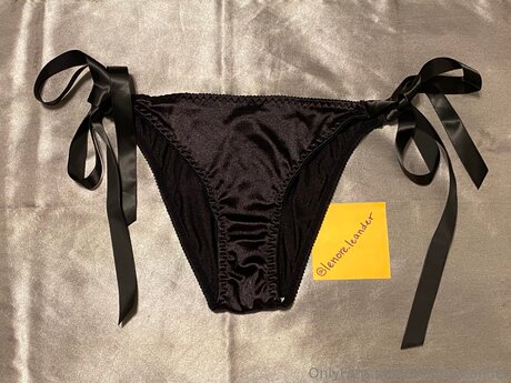 Lenore Leander exclusive star galleries