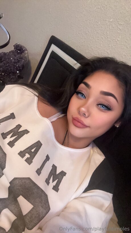 Playfuldimples star free photo