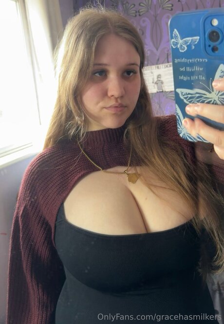 Gracehasmilkers star nice picture