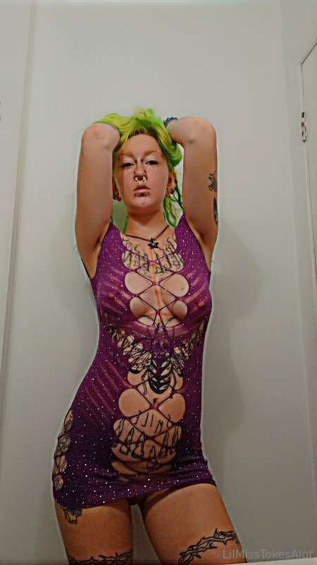 The Buzzing Banshee high quality actress pic