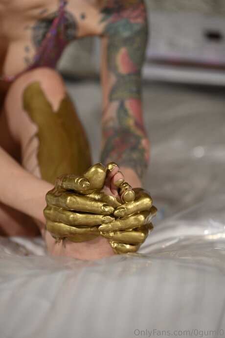 0gumi0 hd actress galleries