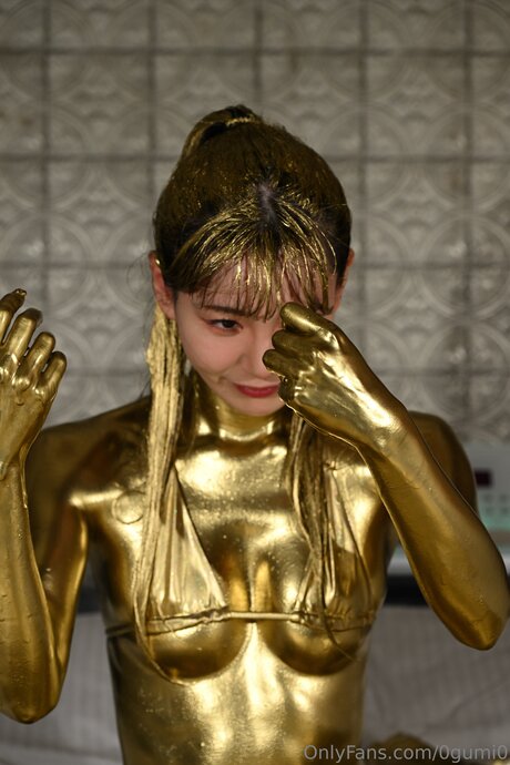 0gumi0 nude star photo