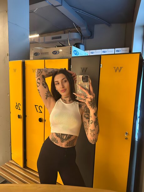 Sarah Black Prvt star adult photos