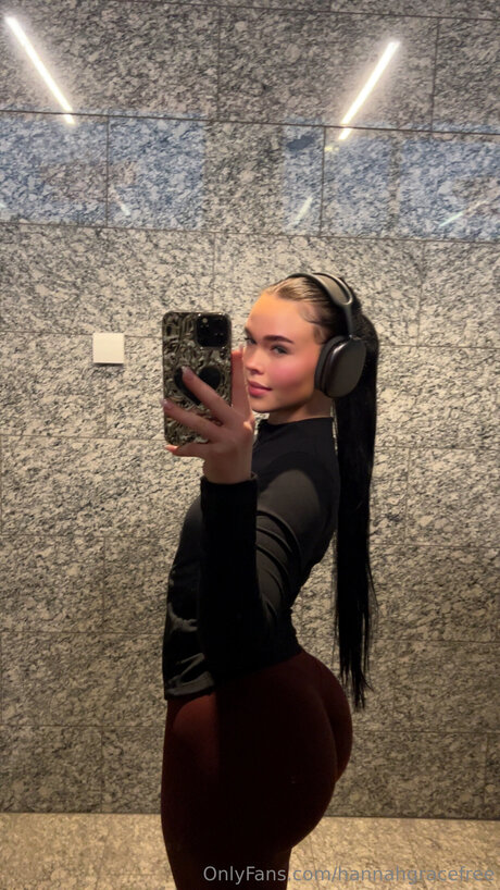 Hannahgracefree star top picture