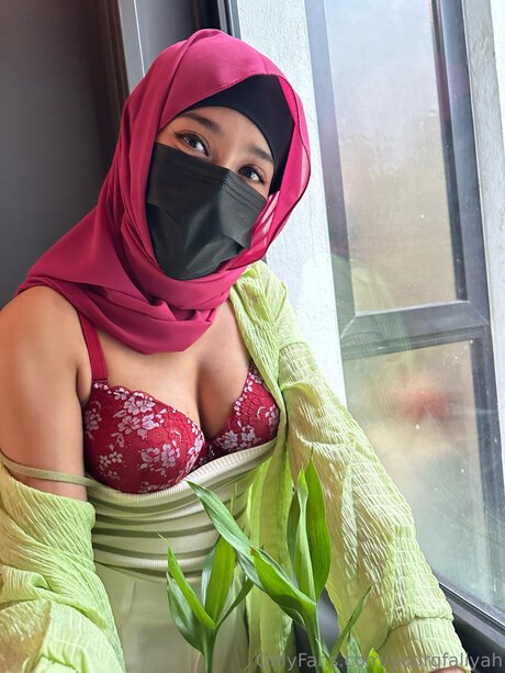 Yourgfaliyah best actress photo