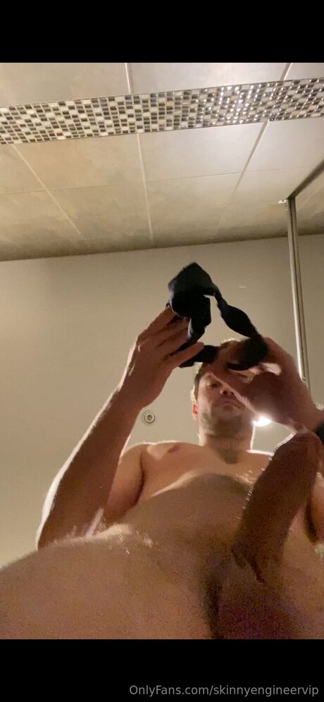 Skinnyengineervip pornstar adult gallery