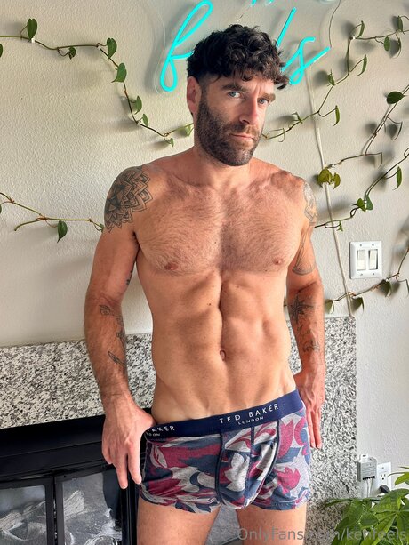 Kenfeels adult actress img