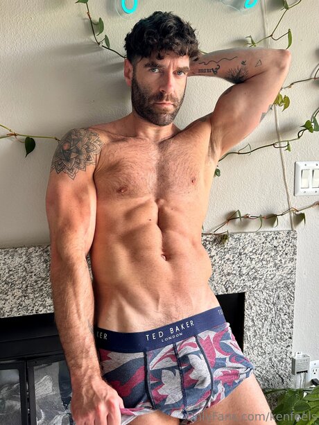 Kenfeels sex model gallery