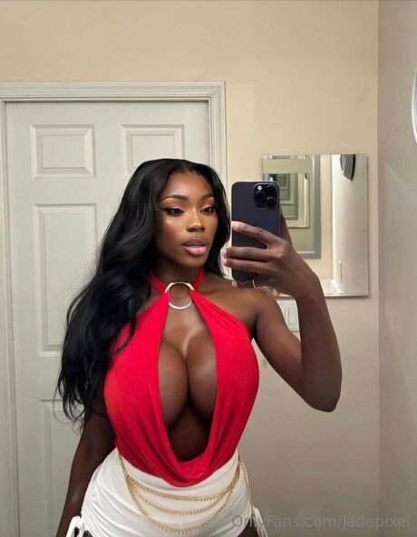 Jadepixel star naked img