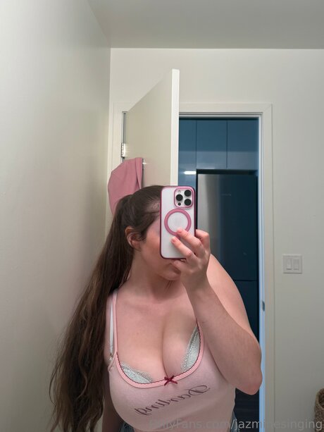 Jazminesinging porn actress image