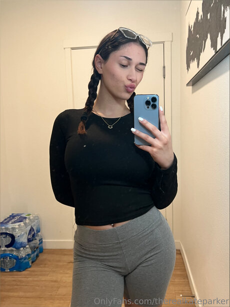 Therealkateparker pornstar hot picture