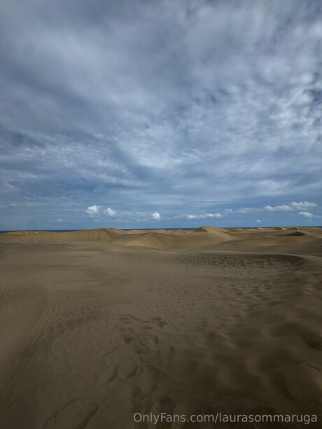 Laurasommaruga naked pornstar img