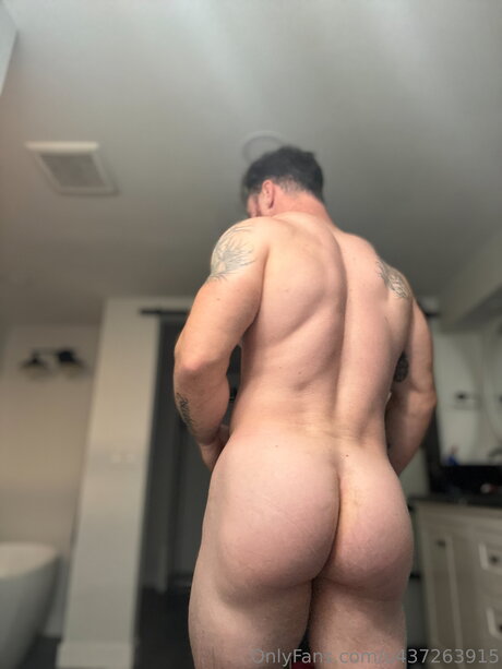 U437263915 model hot photos