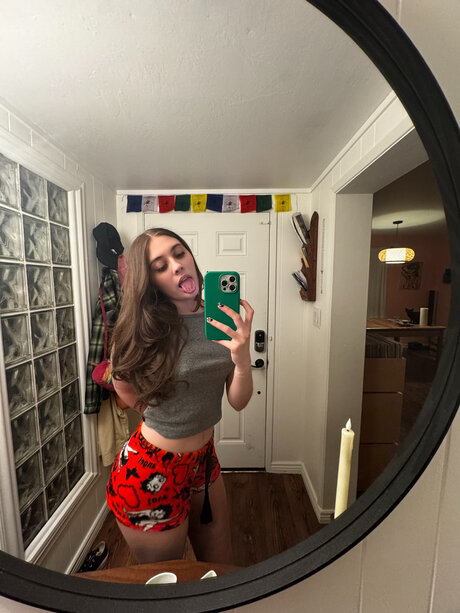 F Iona sexy pornstar gallery