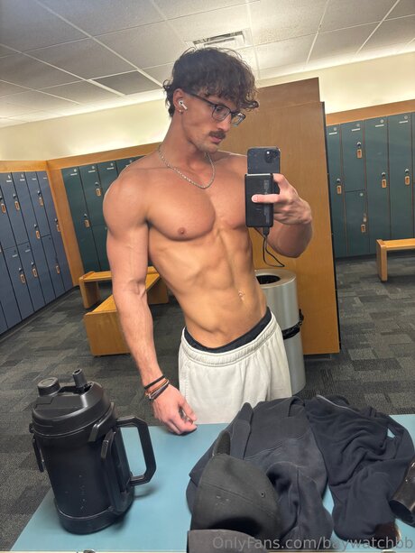 Baywatchbb model high quality img