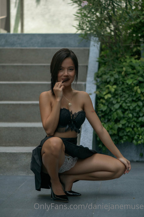 Danie Jane star perfect archive