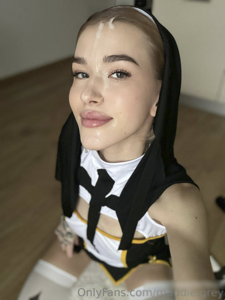 Maddie Grey_ pornstar erotic pic