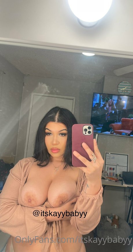 thick latina milf onlyfans sexy pictures