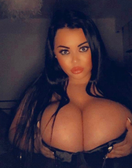 Karla Bentley high quality pornstar pic