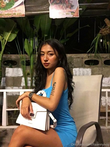 Lia Ivy pretty pornstar archive