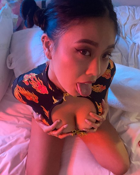 Jagkoleen sex actress pics