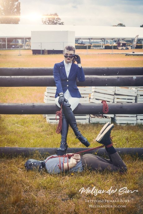 Melisande Sin model art photo