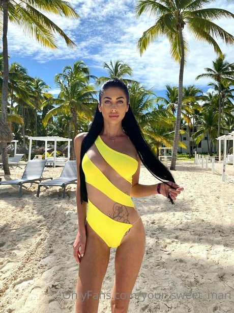 Mari Sweet_ star erotic pic