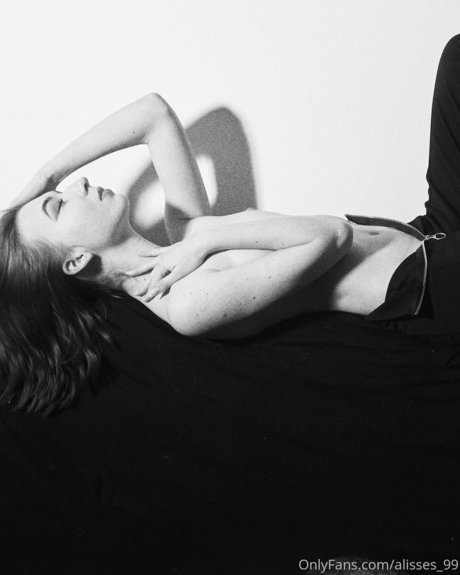 Alisses 99 nice actress photo