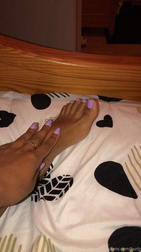 Biggburlz model best picture