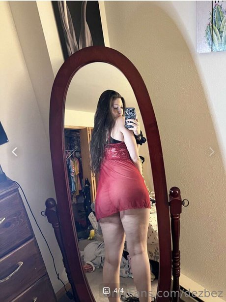 Dezbez top model picture