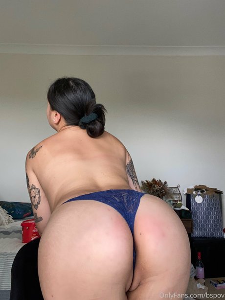 Bellaalouise model beautiful image