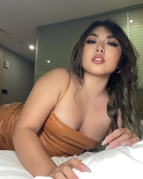 Shallynebbgrl_ pornstar adult archive