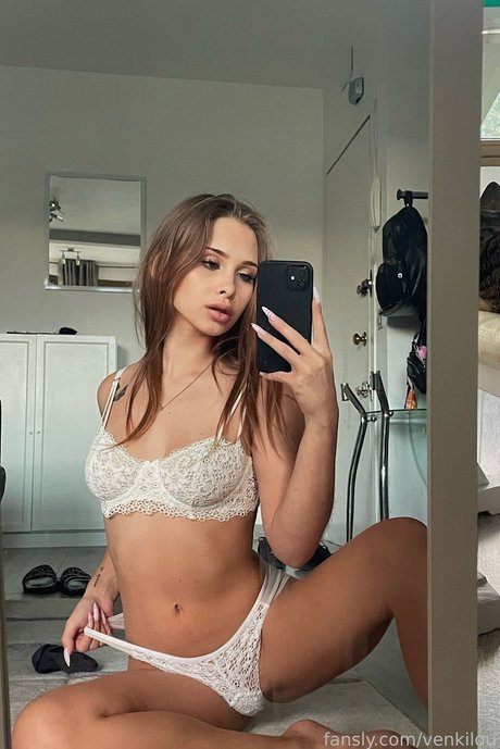 busty mature onlyfans free xxx pic