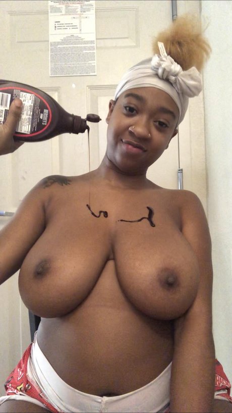 Officialbrii nude pornstar pictures