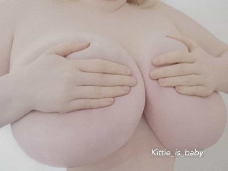 Kittie is baby high quality star photos