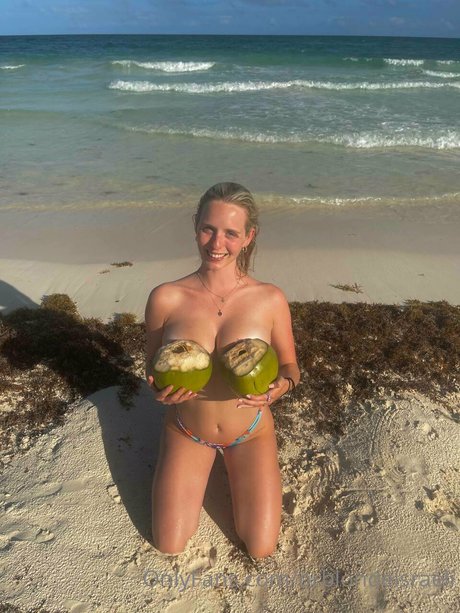 Onlytwinz_ pornstar pretty pictures