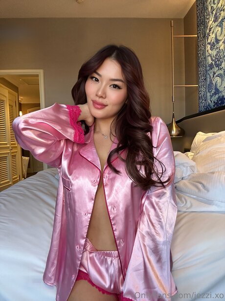 Jezzi Xo sexy pornstar picture