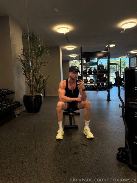 Harryjowsey hd model pic