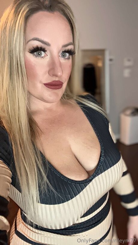 Rileym77 model xxx picture