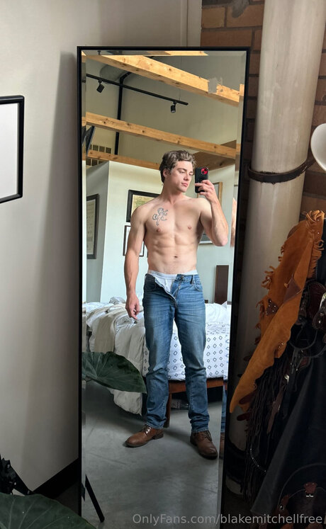 Blakemitchellfree model hd img