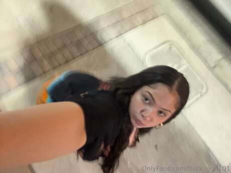 Thick Gurl101 model best archive