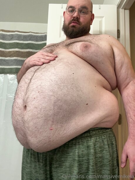 Massivemikela free actress img