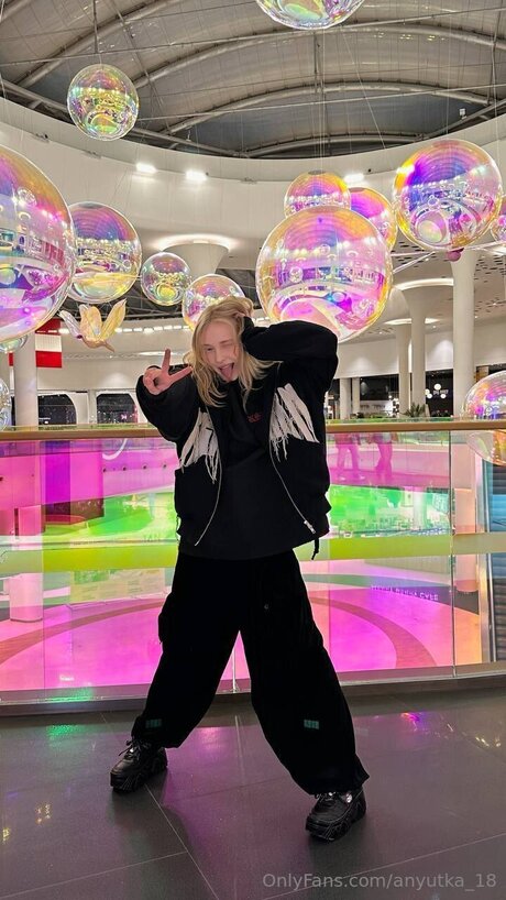 Anyutka 18 nice actress photos