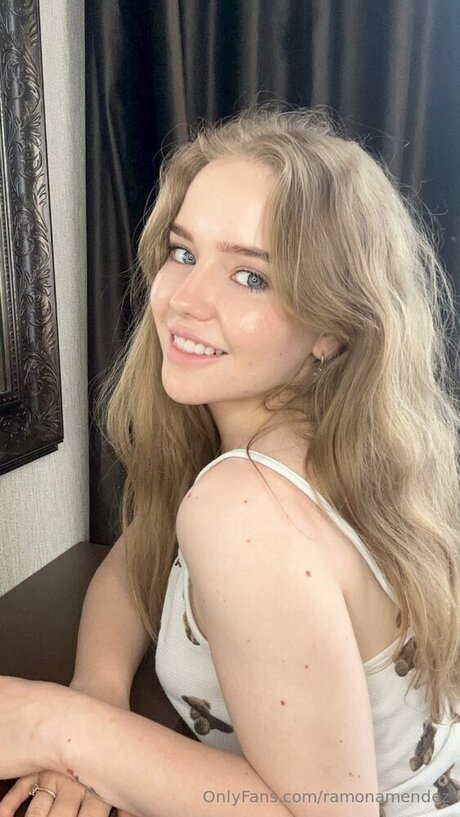 Ramonamendez star sexy image