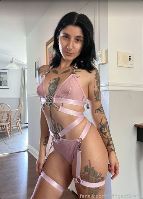 Winged sirens model naked image