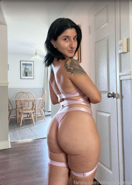 Winged sirens best model picture