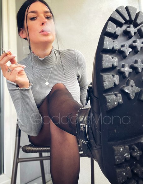 Goddess Mona art actress archive