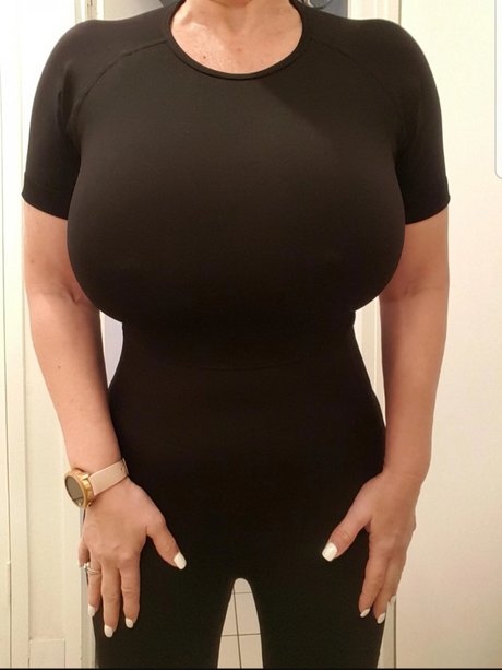 Monte rae star hot image