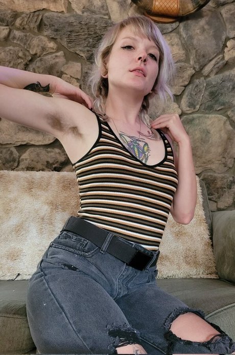 Faebelle naked actress image